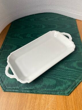 Vintage 1950s McKee Plymouth USA Thumbprint Milk Glass Tray MCM